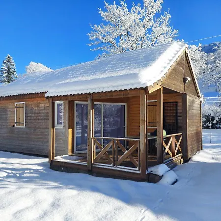Camping Le Valserine - Eco Responsable 3*